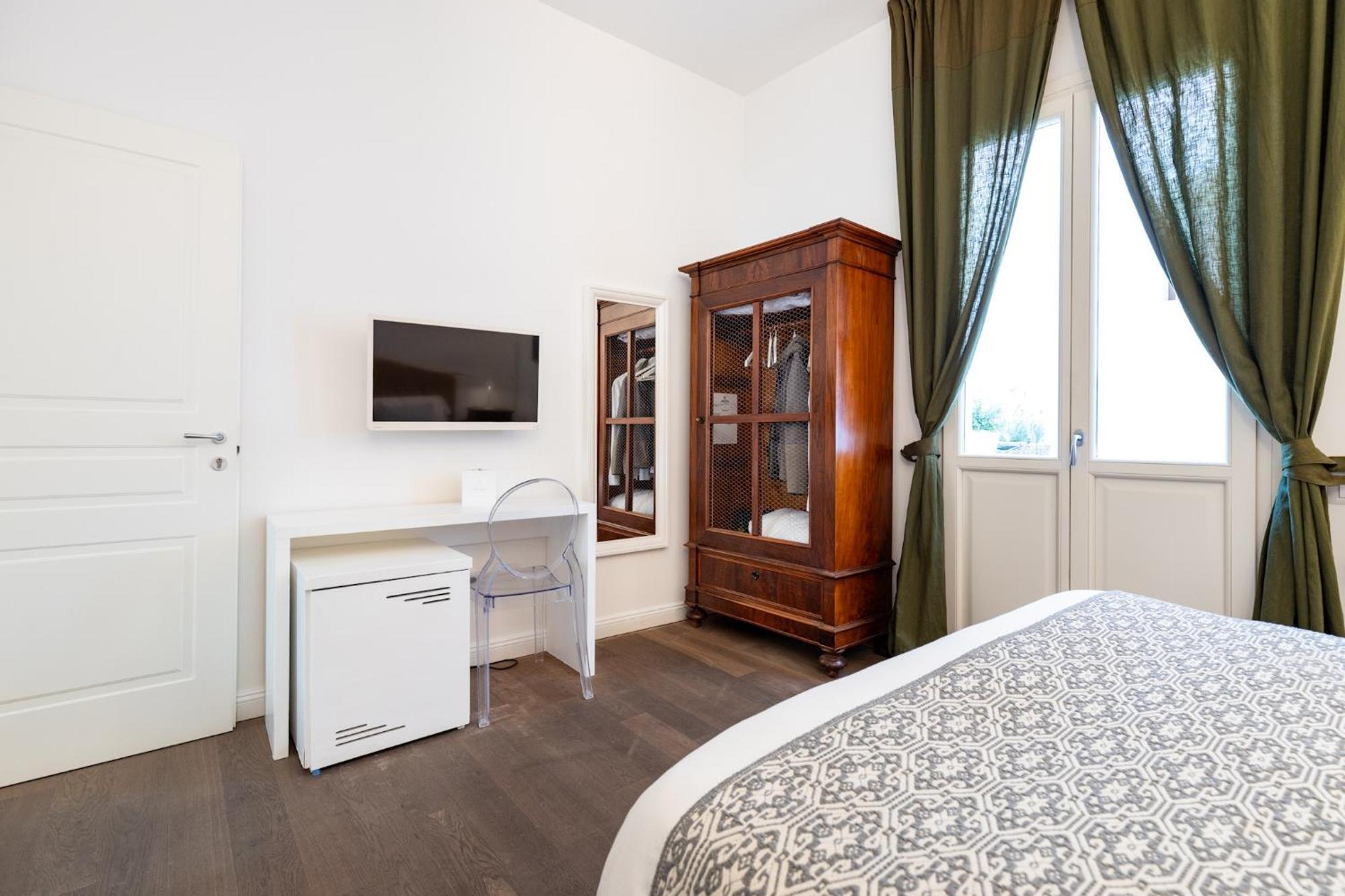 Efamoresca Cagliari Exteriör bild