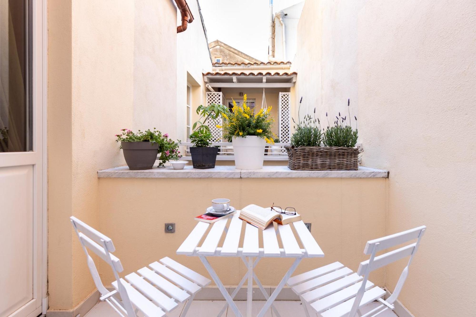 Efamoresca Cagliari Exteriör bild